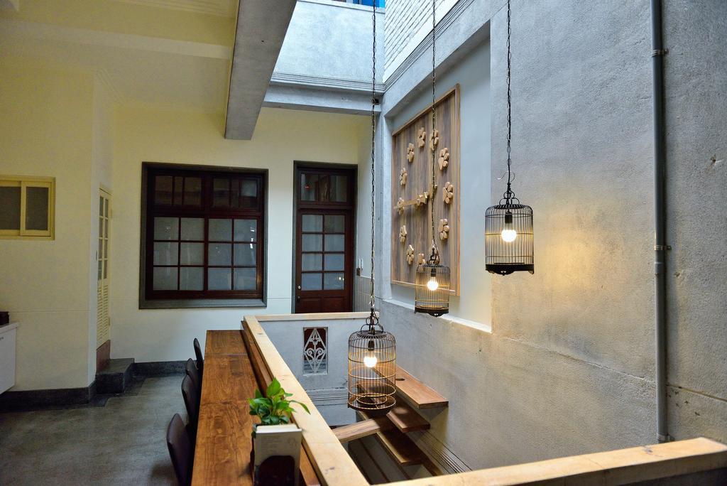 爪窩 29 Nesuto Apartment Tainan Bagian luar foto