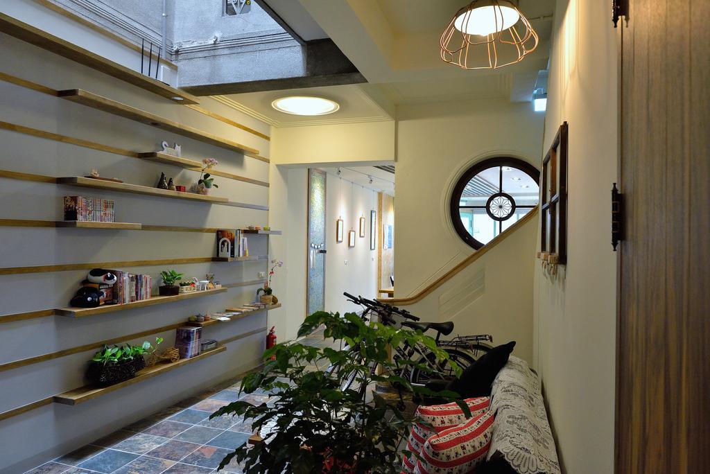 爪窩 29 Nesuto Apartment Tainan Bagian luar foto
