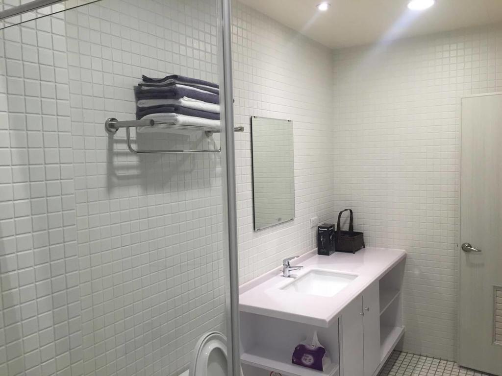爪窩 29 Nesuto Apartment Tainan Bagian luar foto