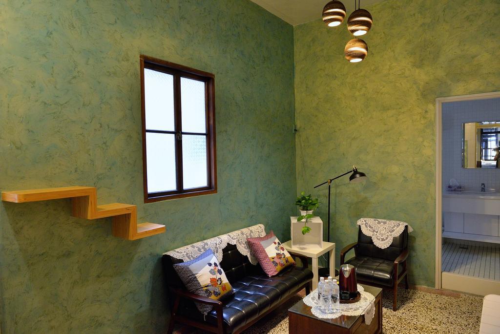 爪窩 29 Nesuto Apartment Tainan Bagian luar foto